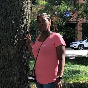 Meet your Posher, Caprita